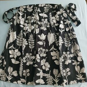 Talbots summer skirt black and white szc16P